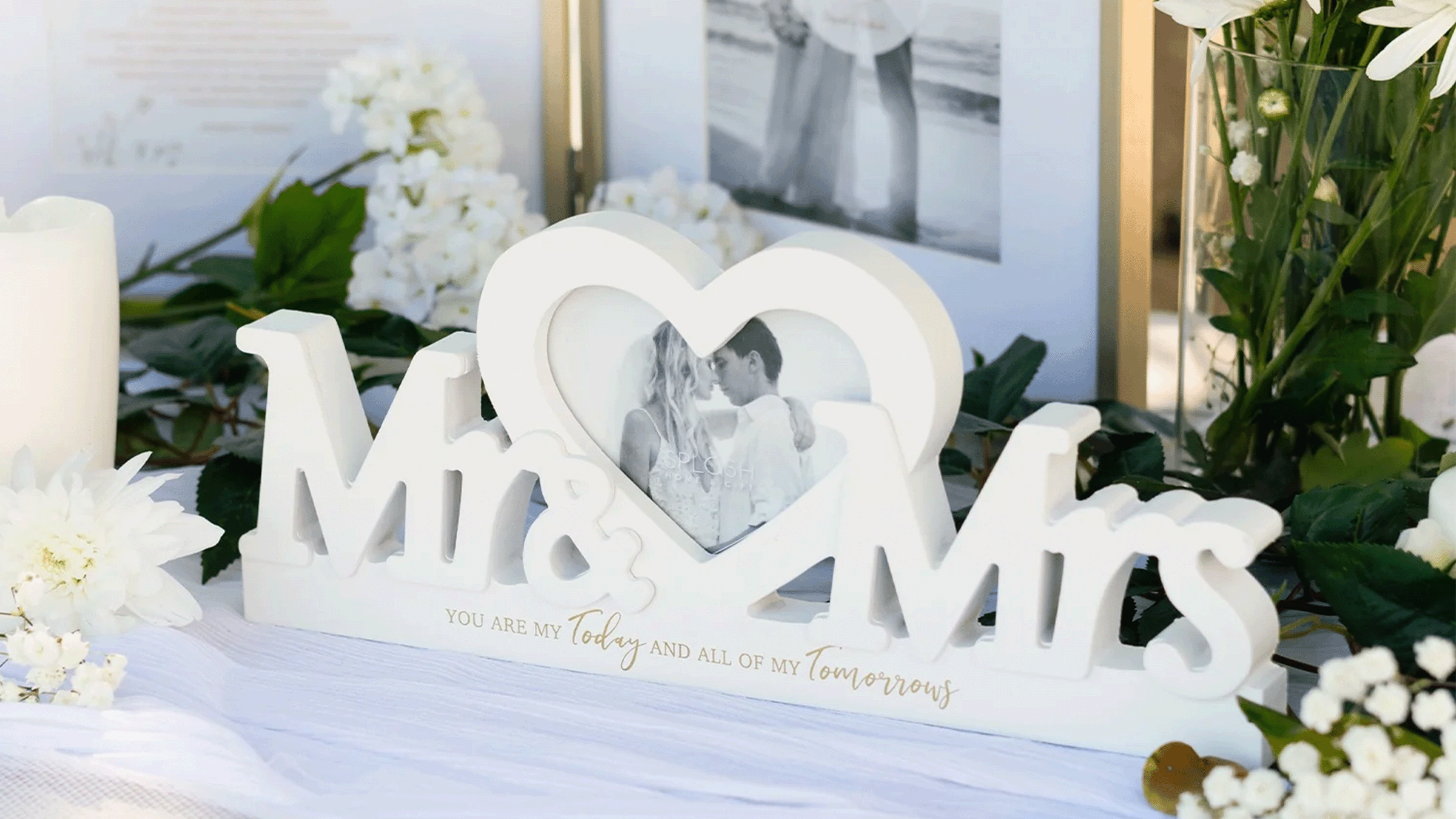 WEDDING & ANNIVERSARY GIFTS