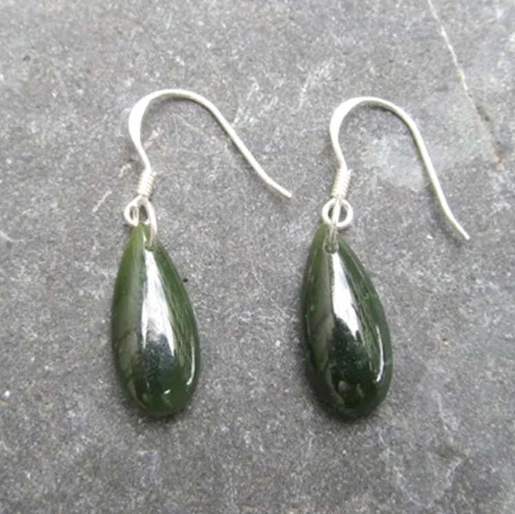 Teardrop Greenstoen Earrings
