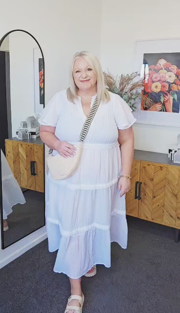 Eb & Ive Orsula Tiered Maxi Dress White