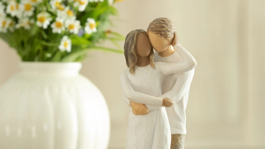 Willow Tree Together couple embrace figurine by Susan Lordi
