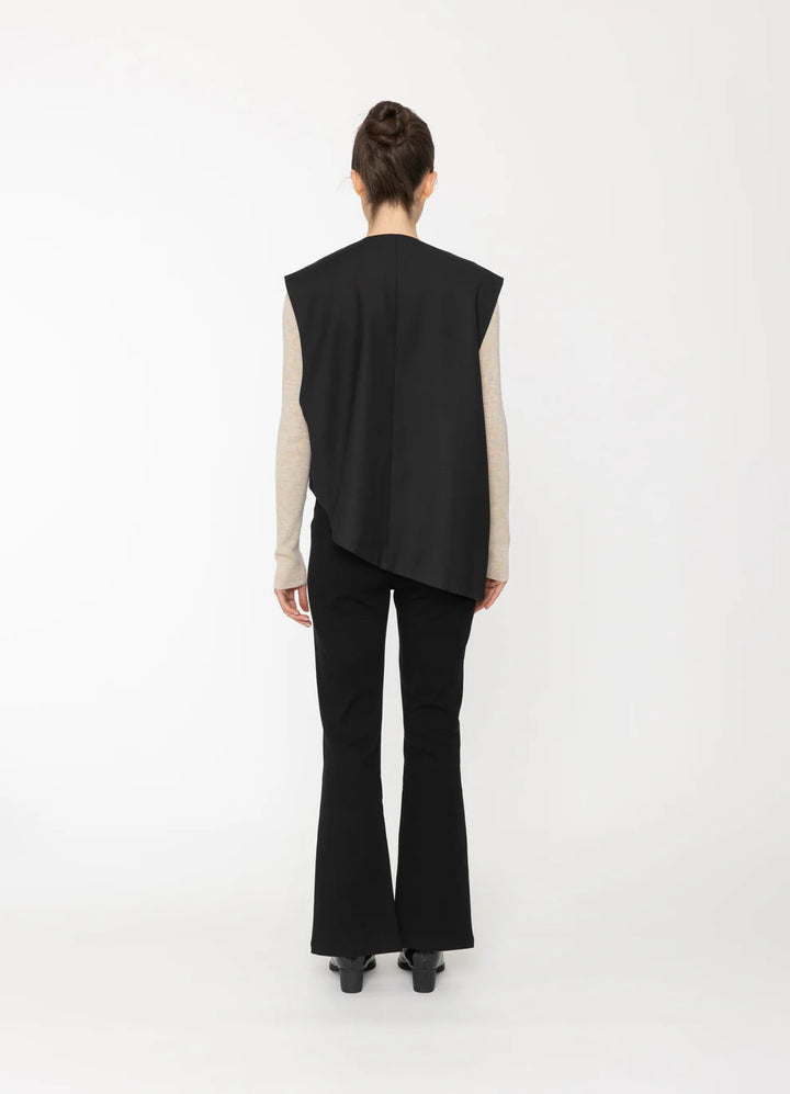 Blacklist Elise Vest
