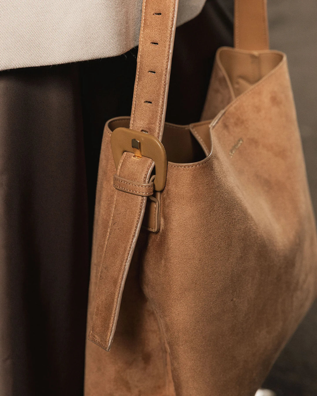 Louenhide Honey Suedette Peyton Bag