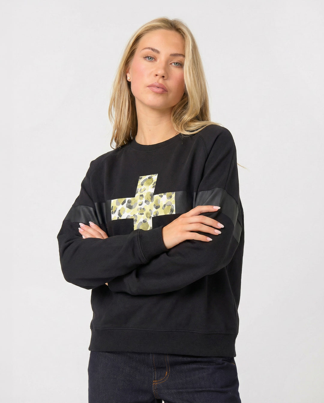 Stella + Gemma Black Green Leopard Essential Sweatshirt