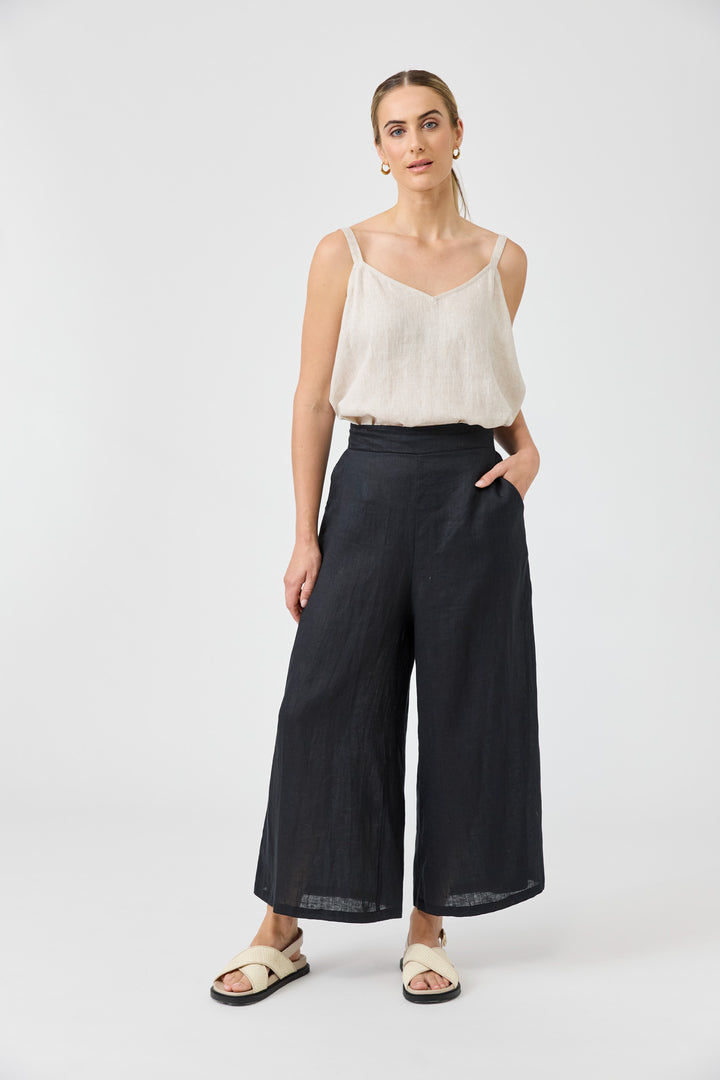 Eb & Ive Ebony Studio Crop Pant