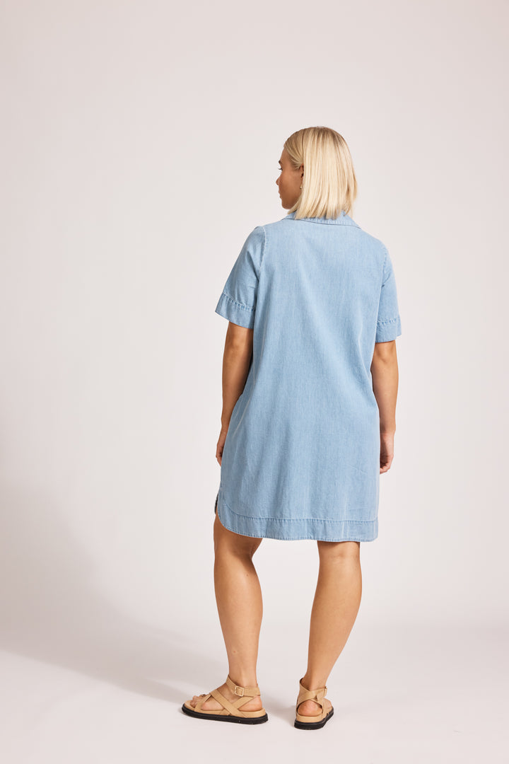 Eb & Ive Melenia Denim Shirt Dress (Light)