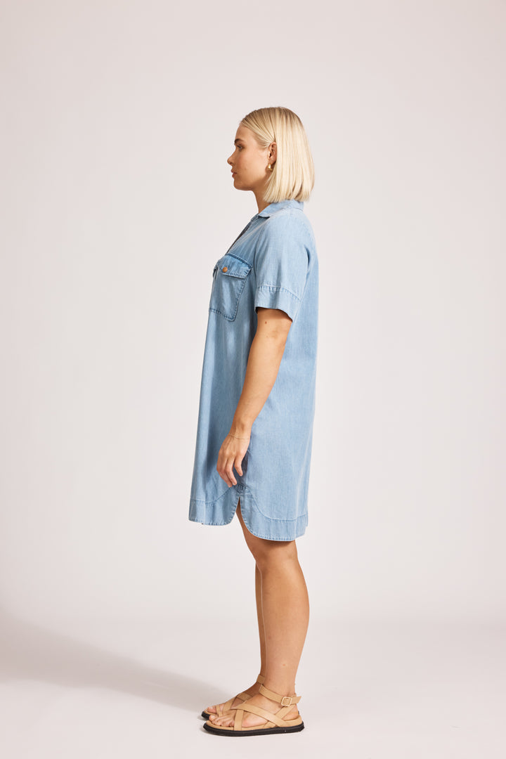 Eb & Ive Melenia Denim Shirt Dress (Light)