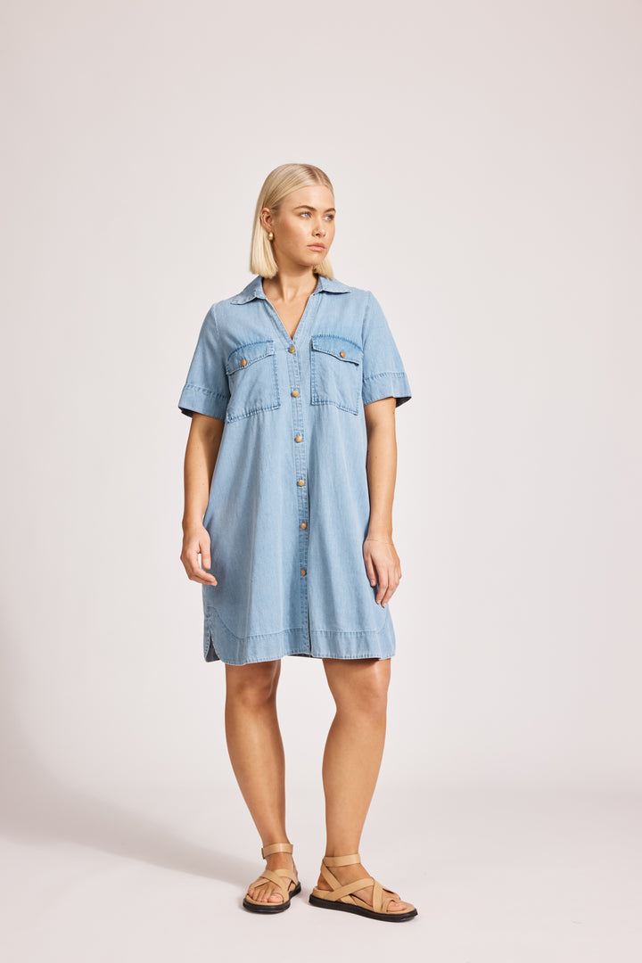 Eb & Ive Melenia Denim Shirt Dress (Light)