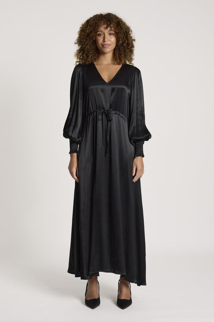 Eb & Ive Black San Maxi Dress