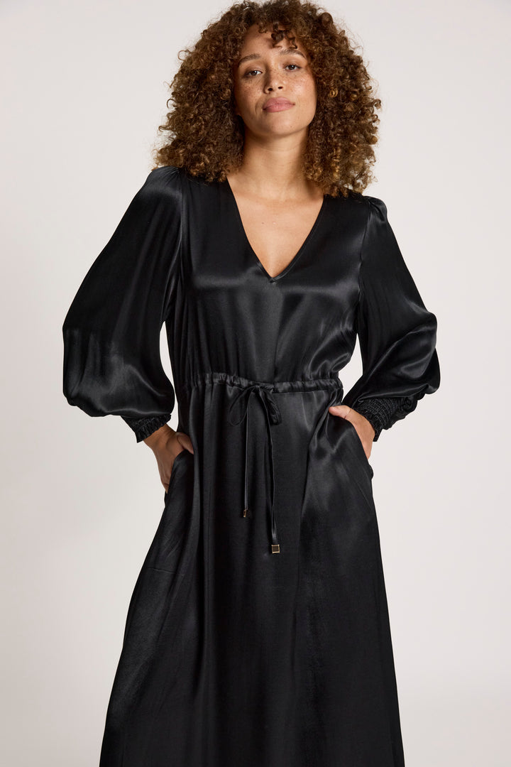 Eb & Ive Black San Maxi Dress