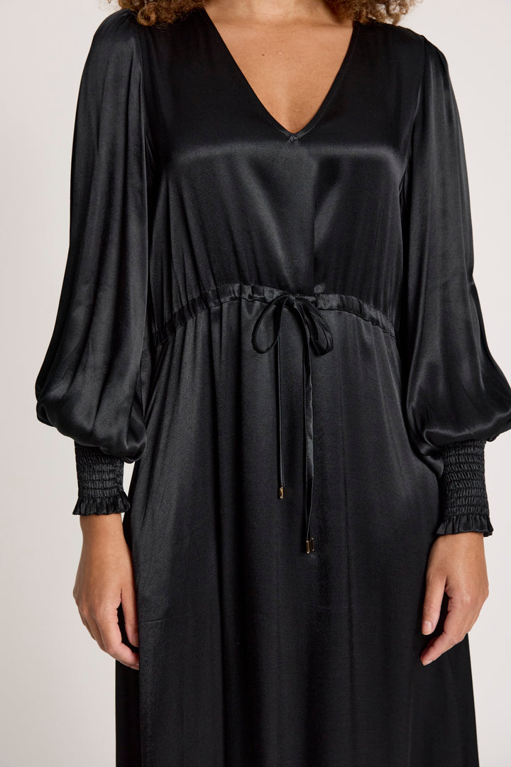 Eb & Ive Black San Maxi Dress