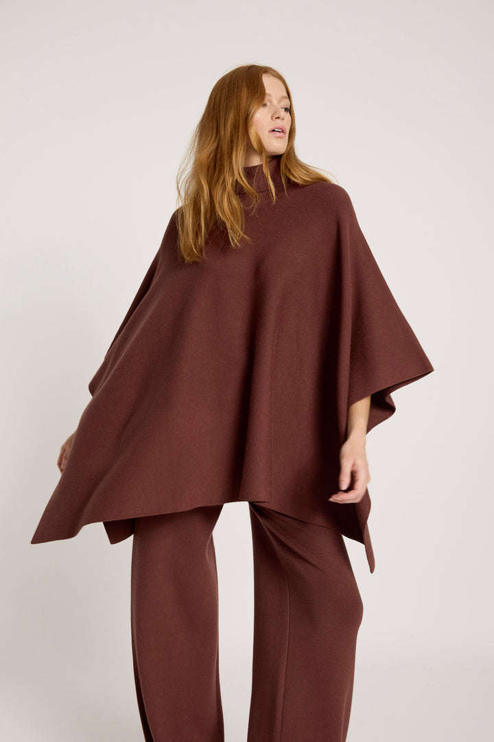 Eb & Ive Samira Mahogany Poncho