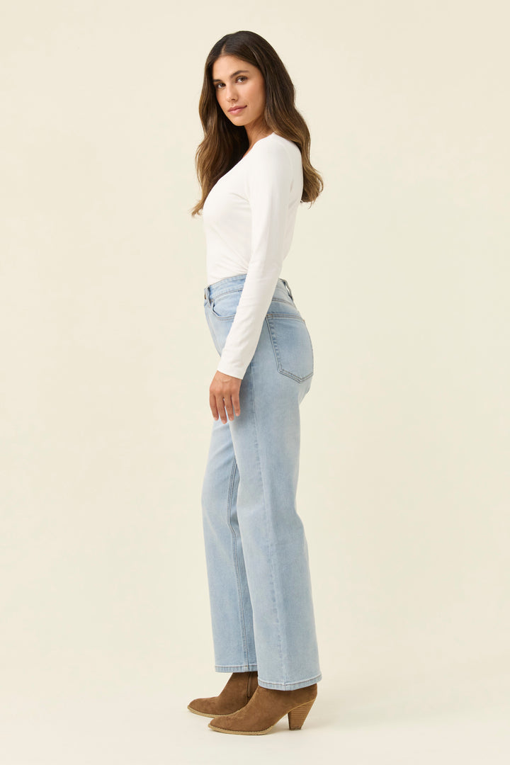 Isle of Mine Ice Blue Scarlett Jean