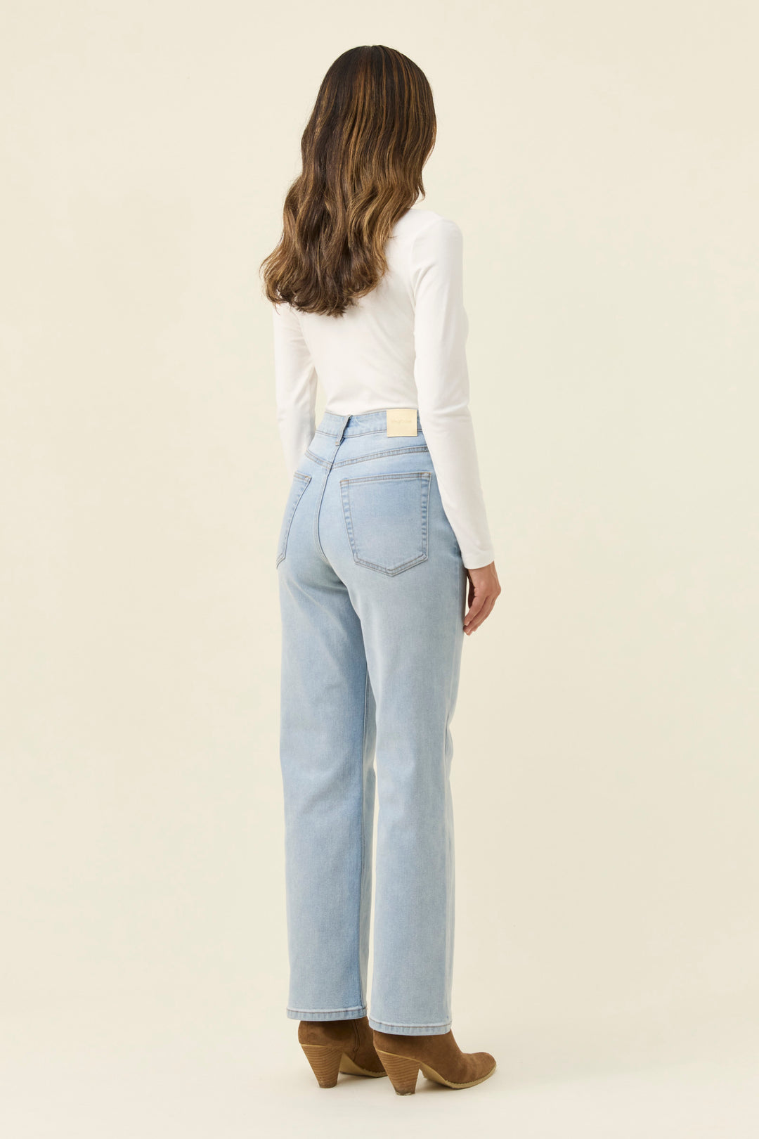 Isle of Mine Ice Blue Scarlett Jean