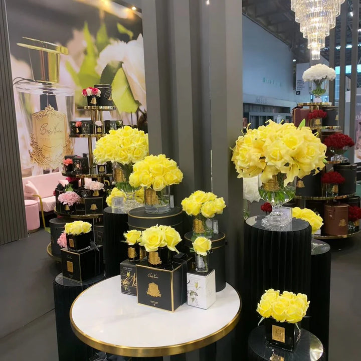 YELLOW FIVE ROSE CLEAR