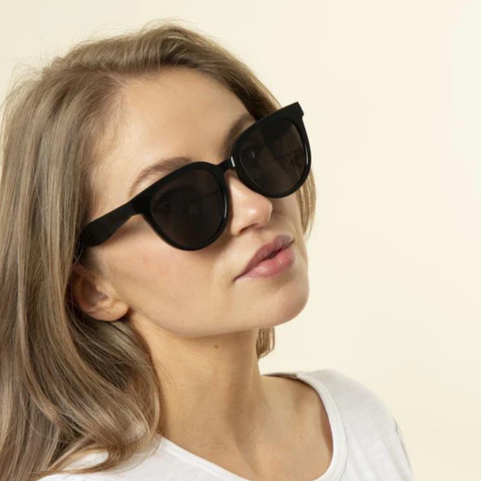 Stella + Gemma Shiny Black ophela Sunglasses