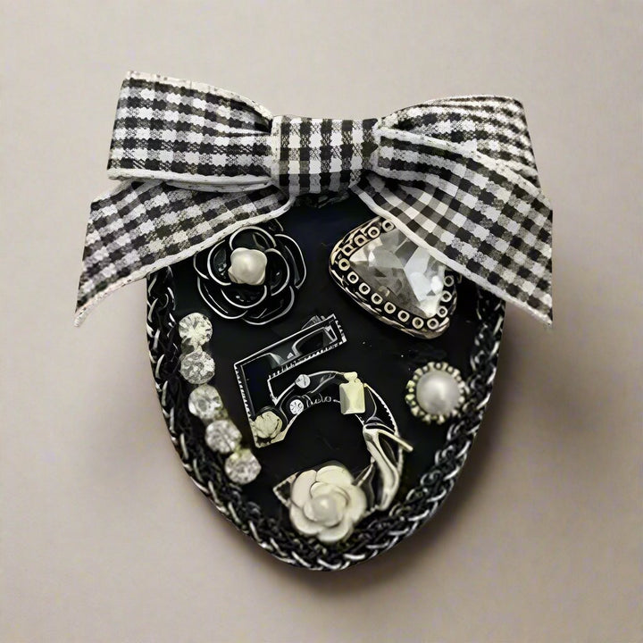 NUMBER 5 BADGE BROOCH