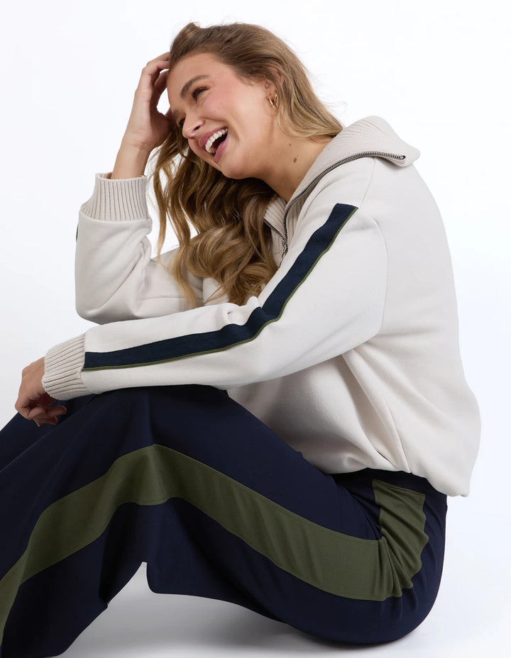 Foxwood Knit Collar Crew