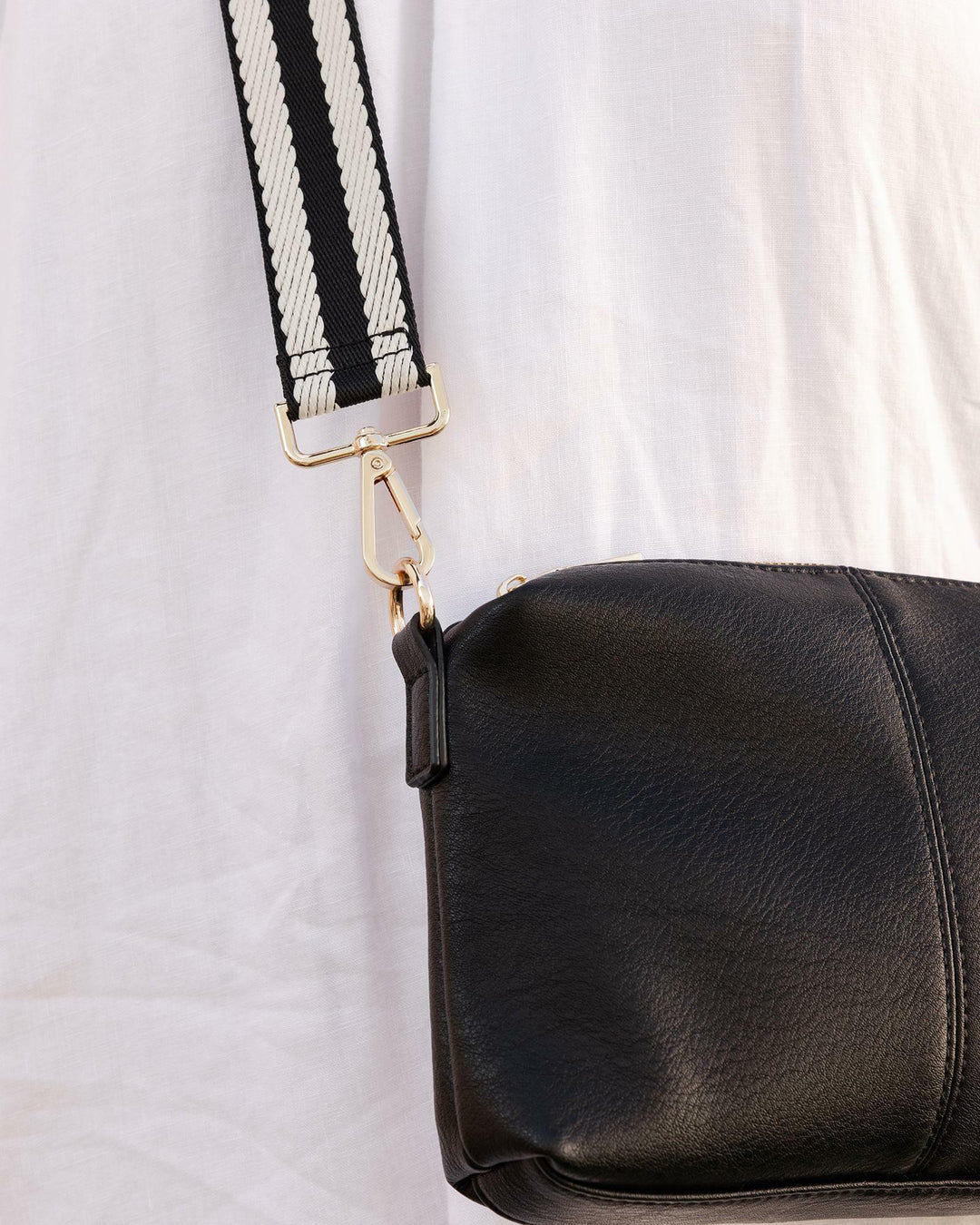 BLACK KASEY BAG