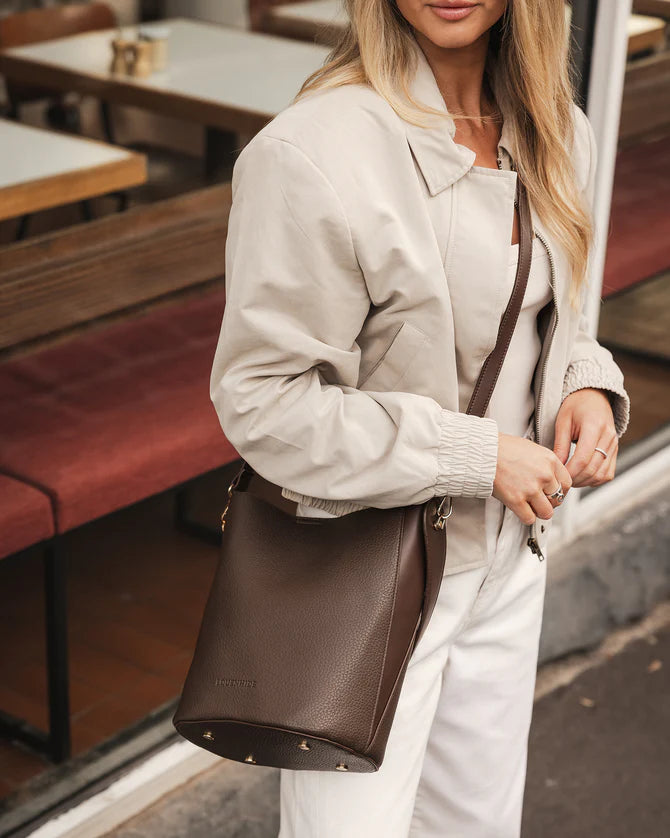 BLACK MIRANDA BUCKET BAG