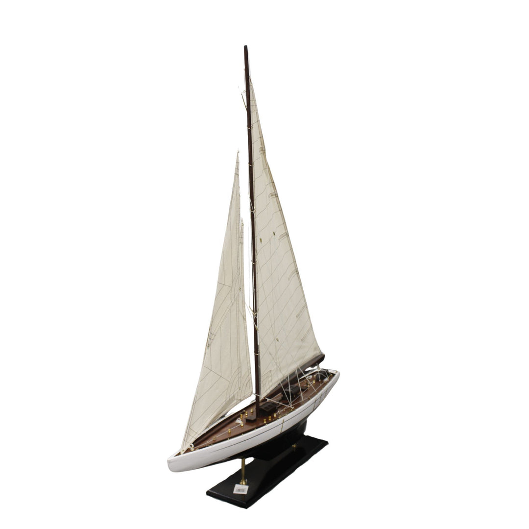 LARGE MODEL YACHT