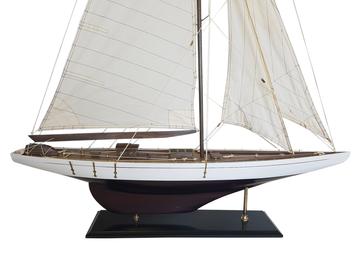 LARGE MODEL YACHT