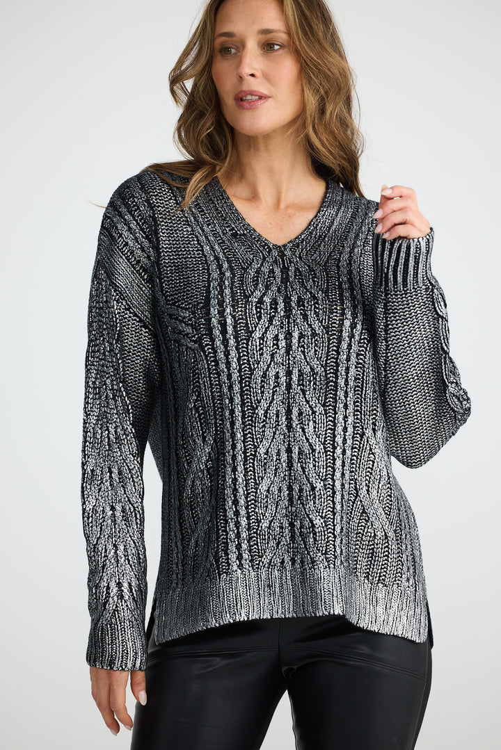 BLACK METALLIC SATELLITE KNIT