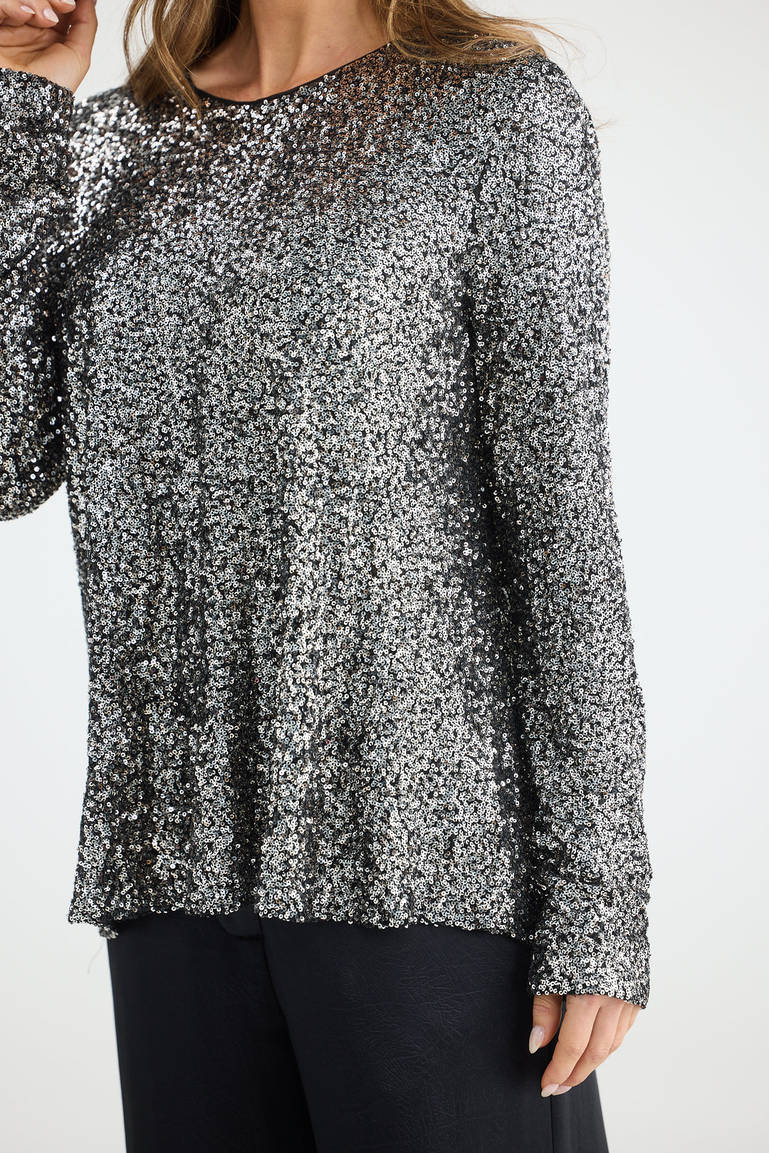 SILVER SHOWSTOPPER TOP