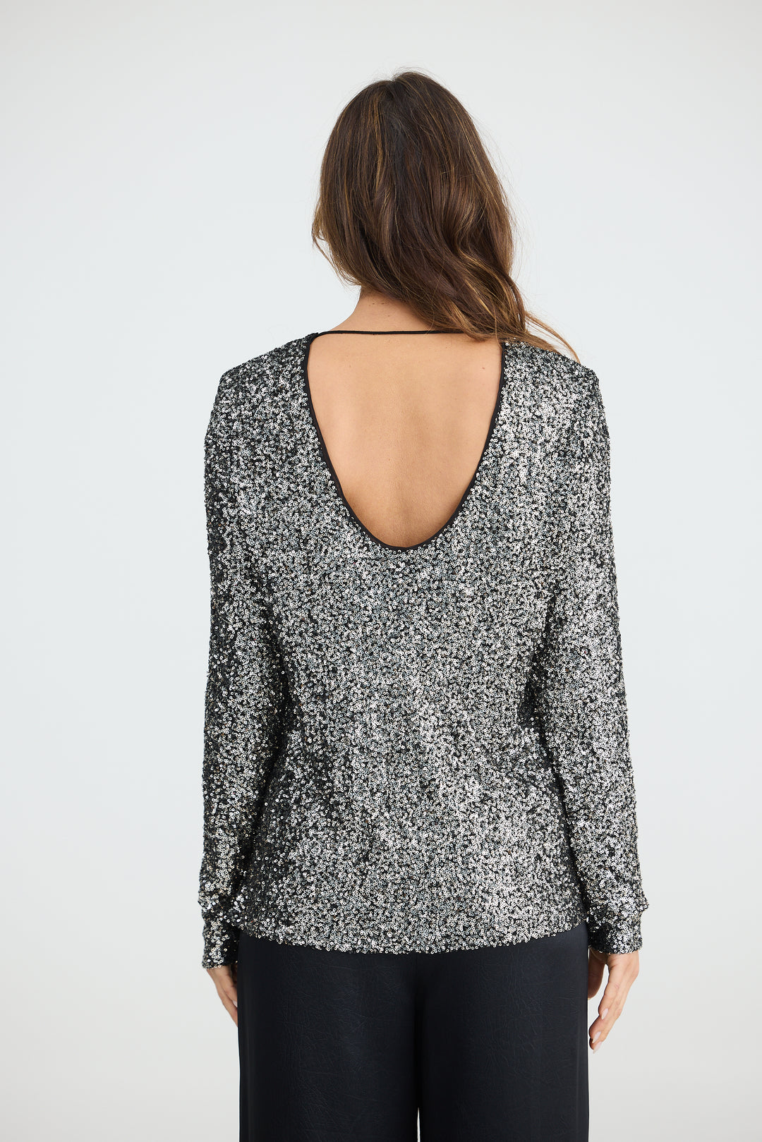 SILVER SHOWSTOPPER TOP