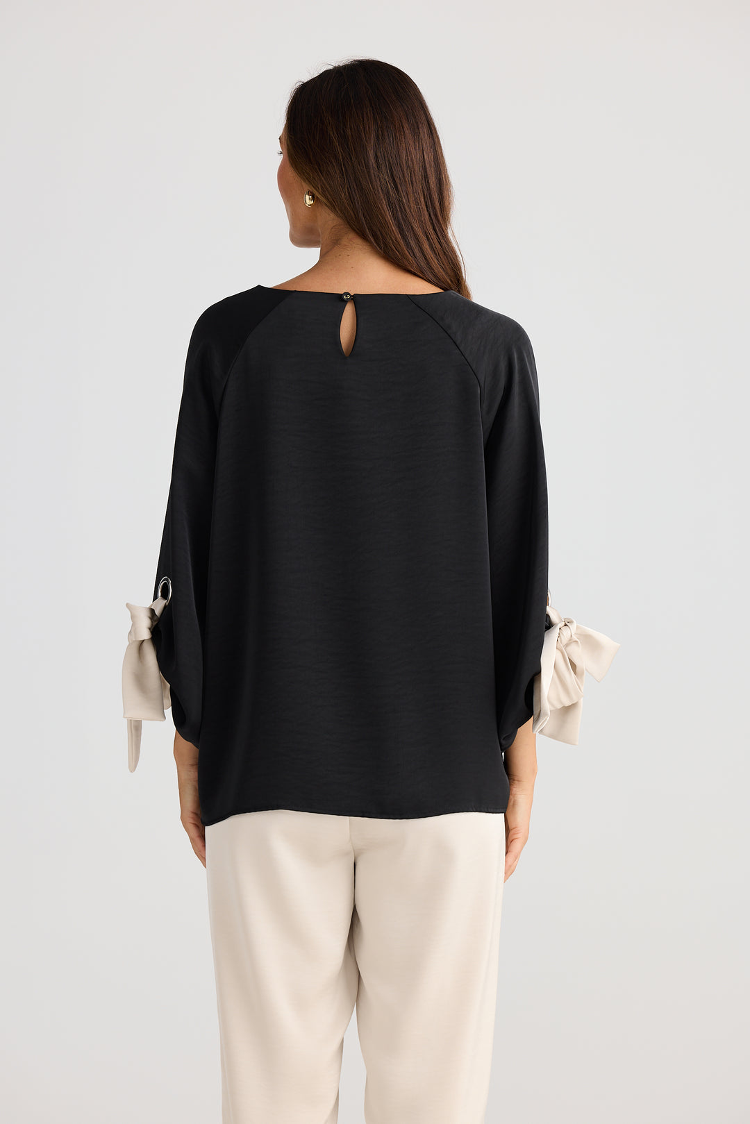 Brave & True Oui Oui Top Black & Oyster