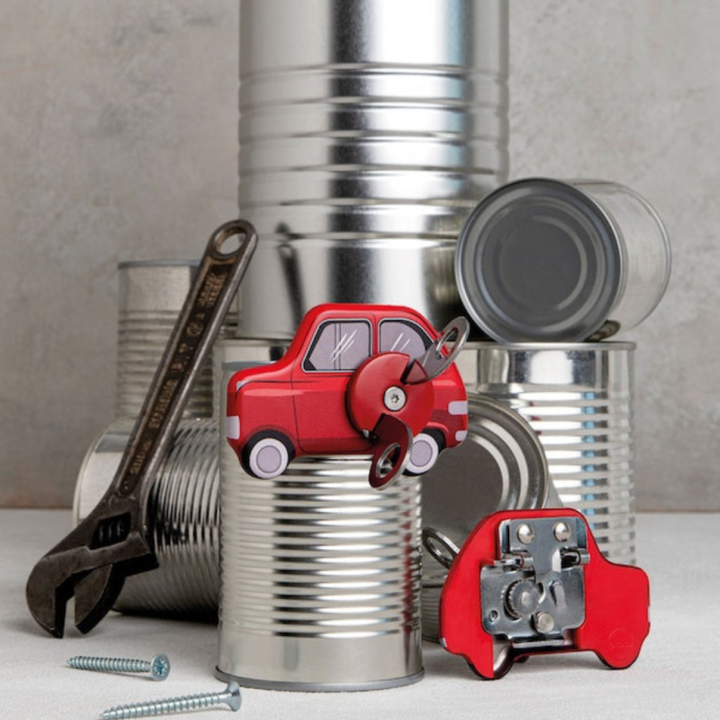 OTOTO Can-Do Car-Shaped Manual Can Opener