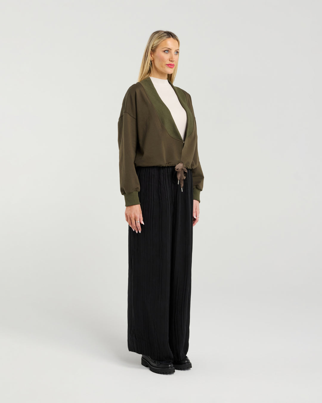 Et Alia Khaki Juno Knit Wrap
