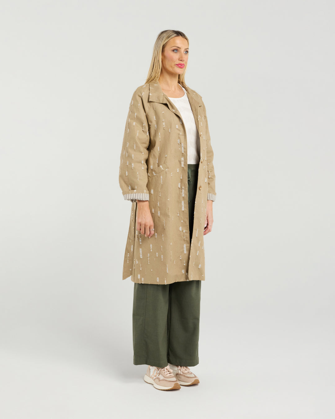 Et Alia Distressed Sandstone Lennox zTrench Coat