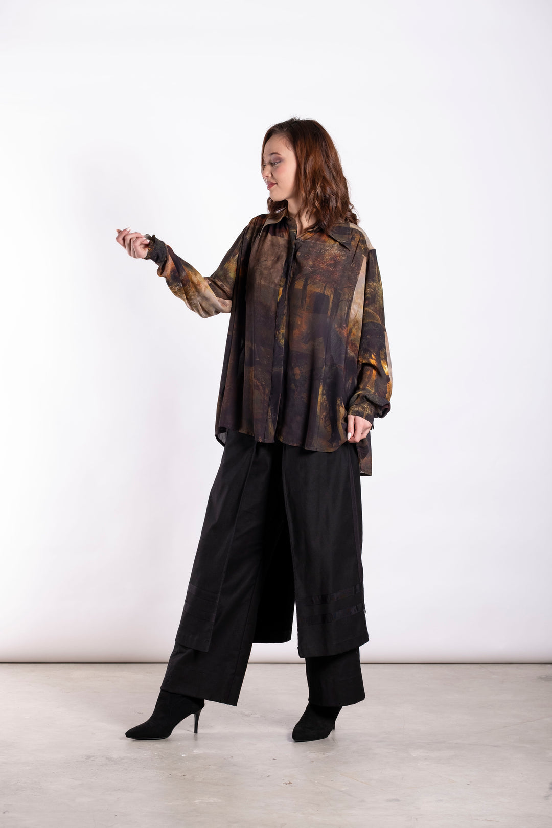 Deeanne Hobbs Midnight Trek Buccaneer Shirt