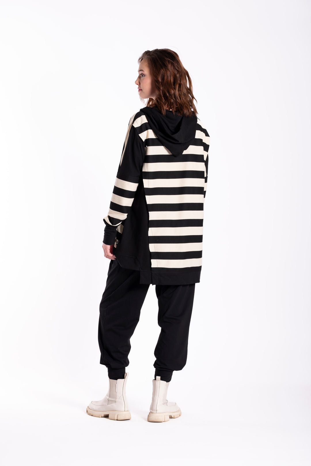 Jellicoe Zebra Crossing Latta Sweater
