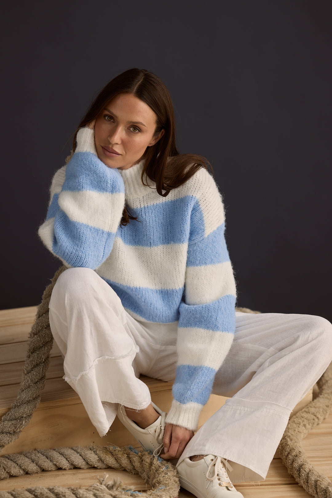 BLUE STRIPE ISLAND KNIT