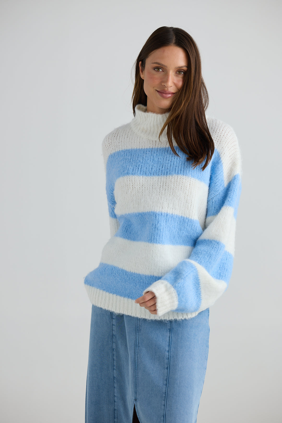 BLUE STRIPE ISLAND KNIT