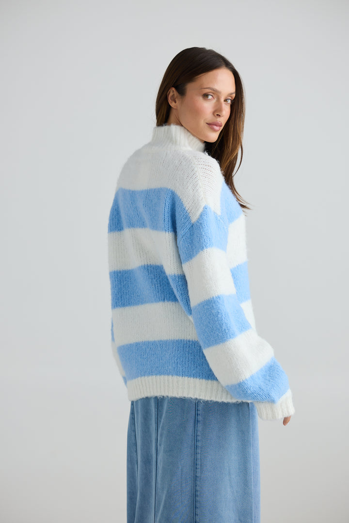 BLUE STRIPE ISLAND KNIT