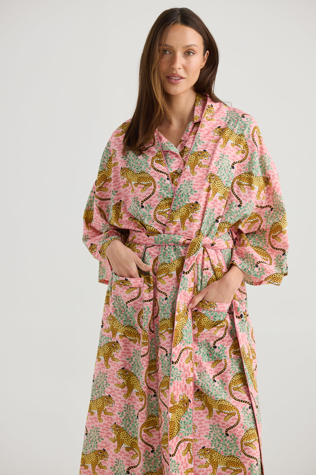 TIGRESS SALUTATION ROBE