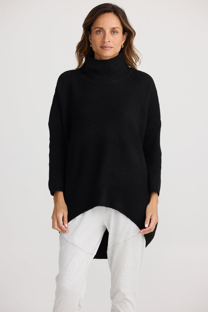 BLACK BAROSSA PONCHO