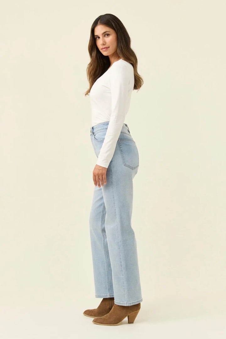 Isle of Mine Scarlett Ice Blue Straight-Leg Jeans