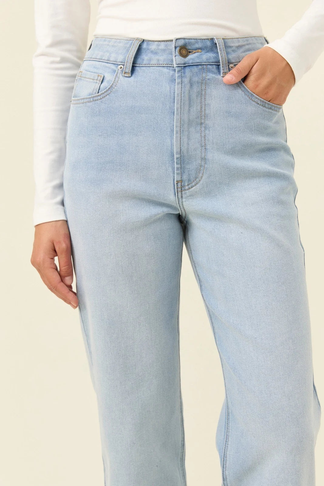 Isle of Mine Scarlett Ice Blue Straight-Leg Jeans