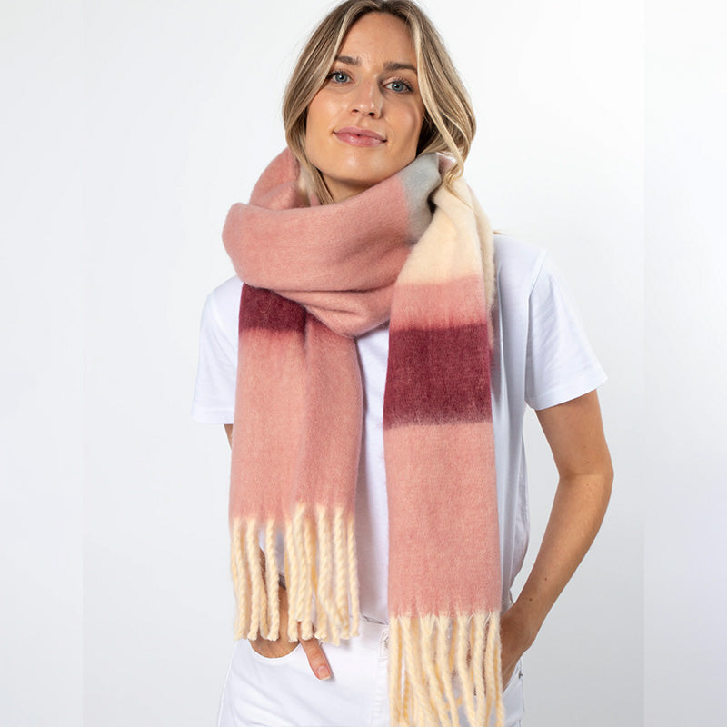 SHADES OF PINK BLANKET SCARF