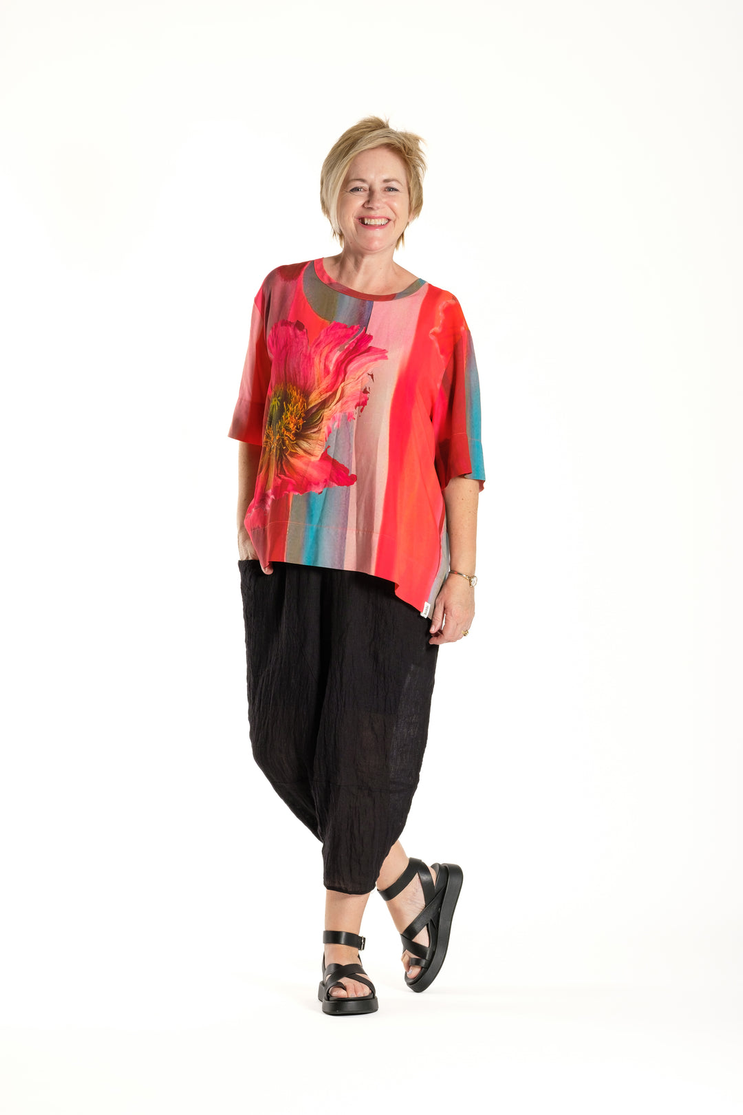 Deeanne Hobbs Vibrant Poppies Zefer Top