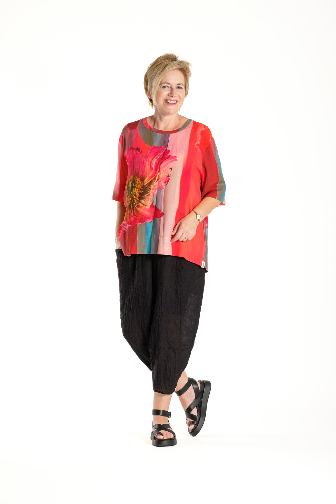 Deeanne Hobbs Vibrant Poppies Zefer Top