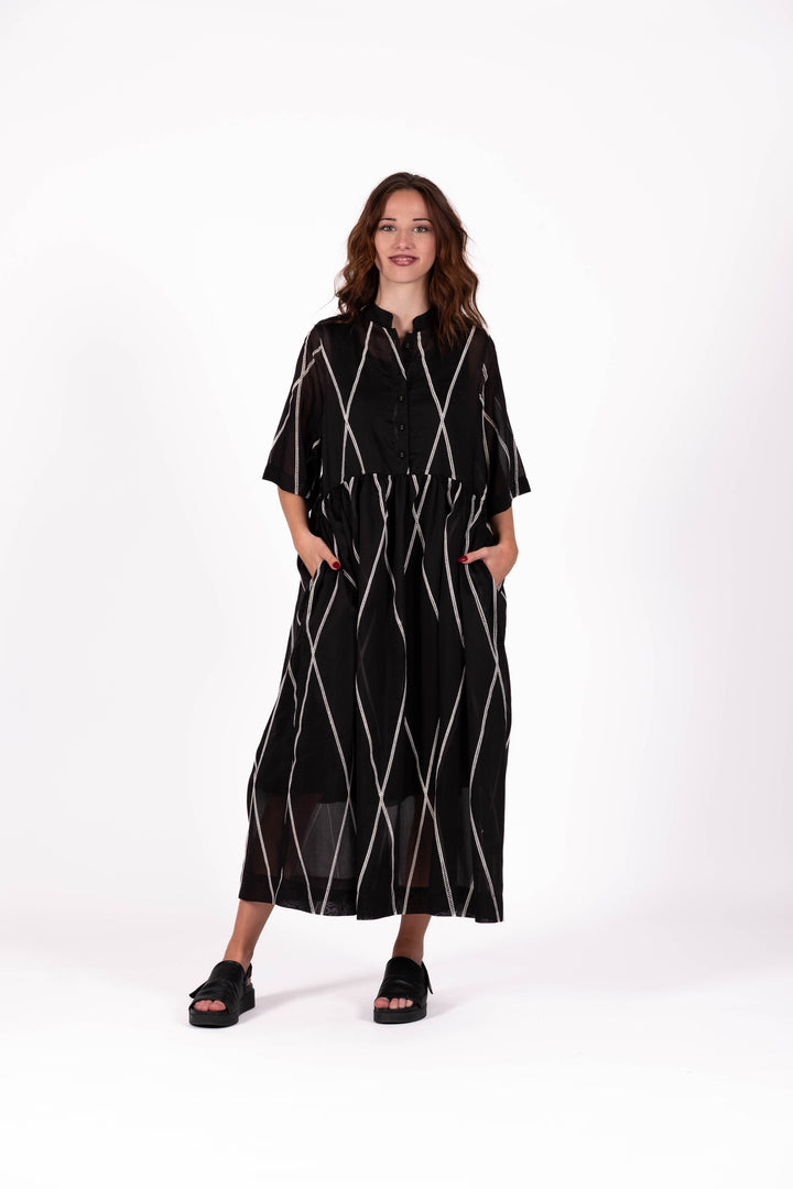 Deeanne Hobbs Trace Black Brylee Dress