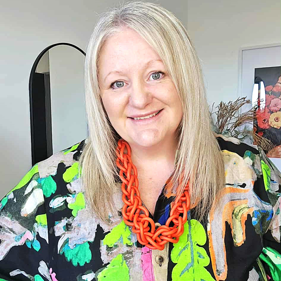 RED TRIBAL NECKLACE