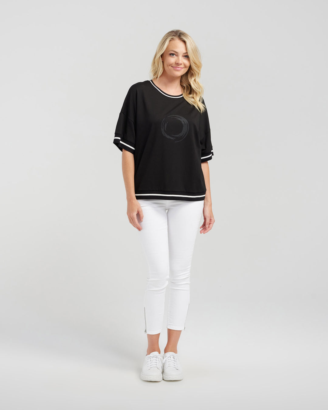 BLACK GEMMA TOP