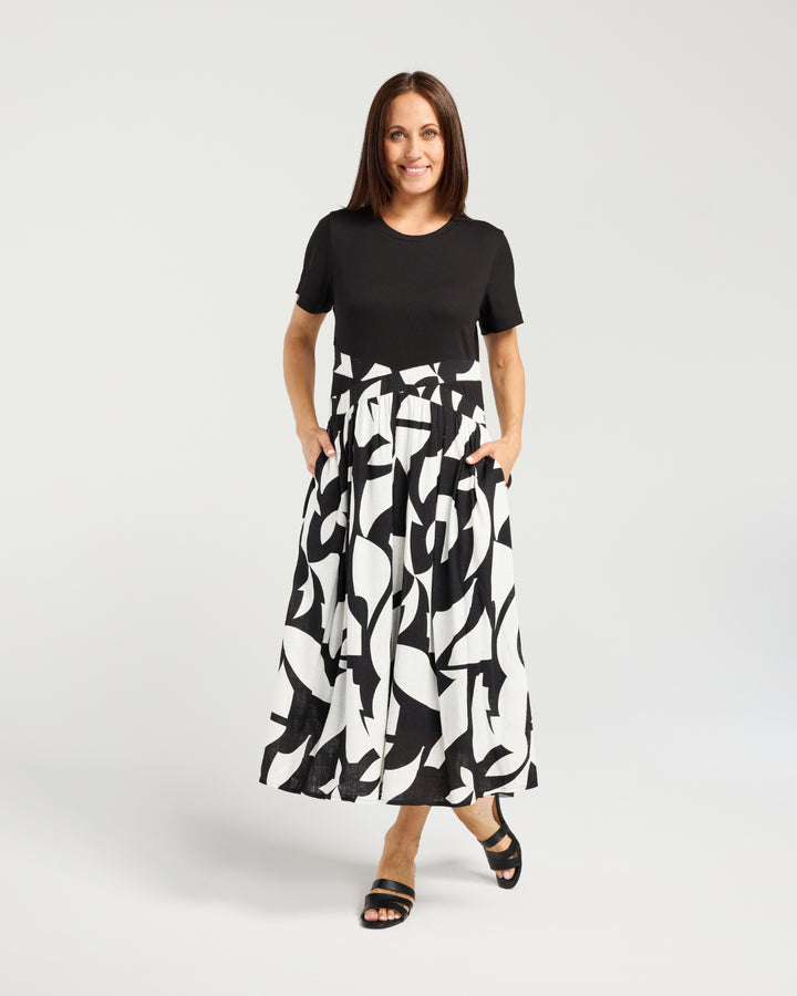 Seduce Mono Form Delilah Dress