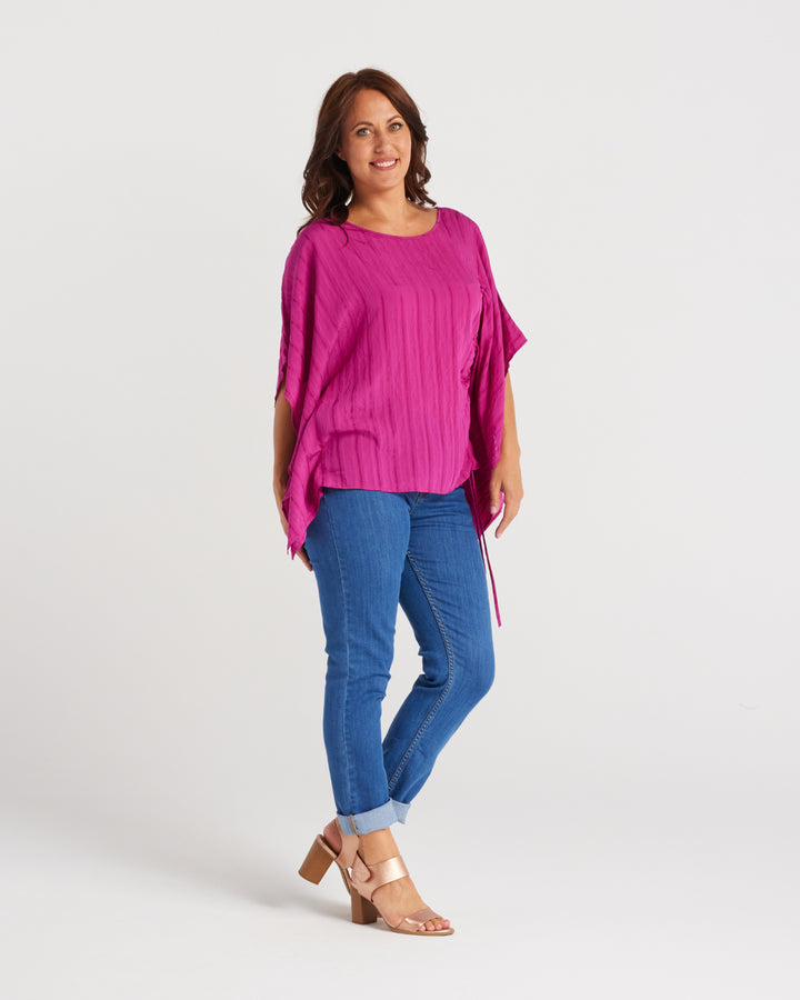 25% OFF | MAGENTA SKYLAR TOP - RAPT ONLINE