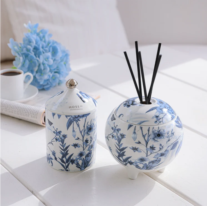 Moss St 360g Peony & Apple Blossom Candle